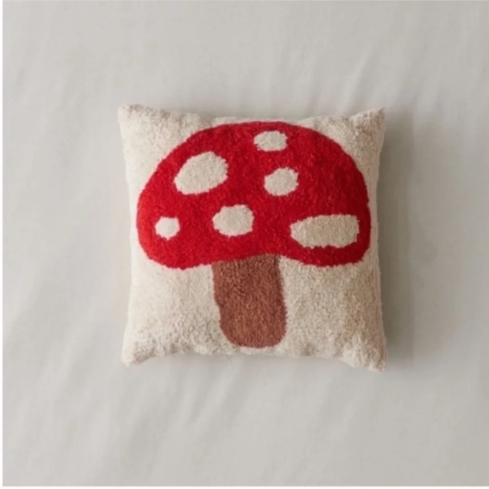 Mushroom Mini Tufted Throw Pillow